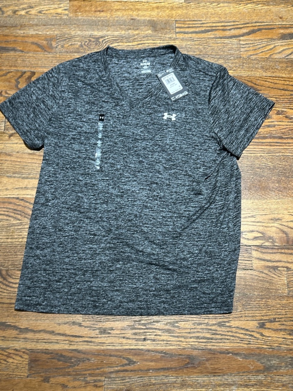 Under Armour Women’s Charcoal Heather V-Neck Performance Tee